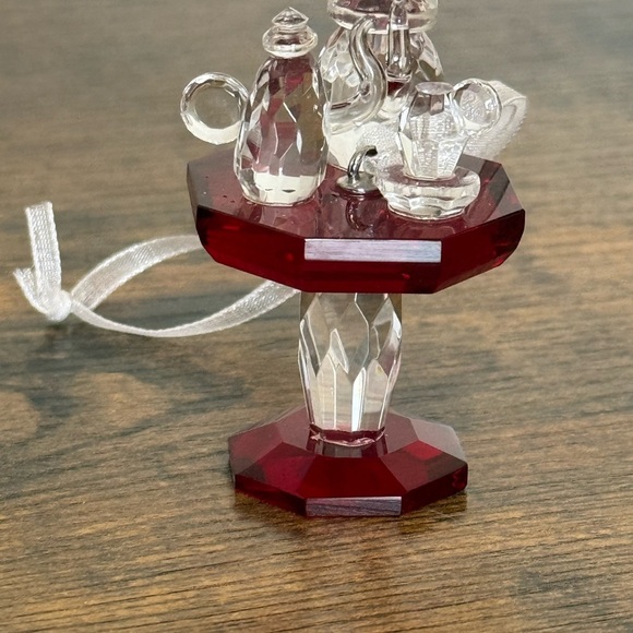 Miniature Crystal Glass Tea Table Ornament - Picture 1 of 9